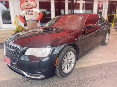 2018 Chrysler 300 Touring