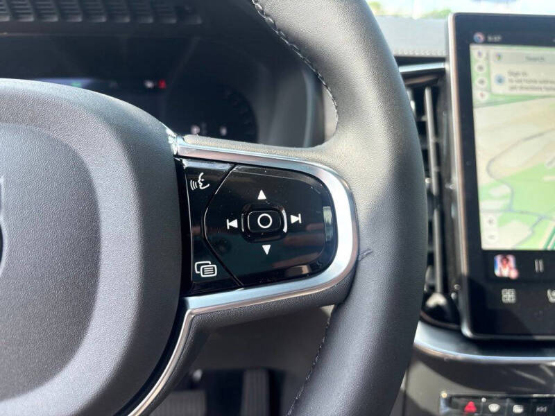 2026 Volvo XC90 B6 Plus 7P
