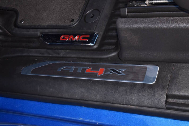 2024 GMC Sierra 1500 AT4X