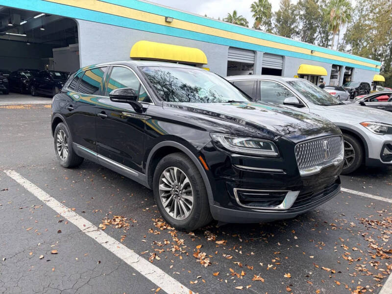 2019 Lincoln Nautilus Select