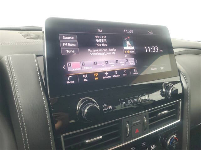 2022 Infiniti QX80 Luxe