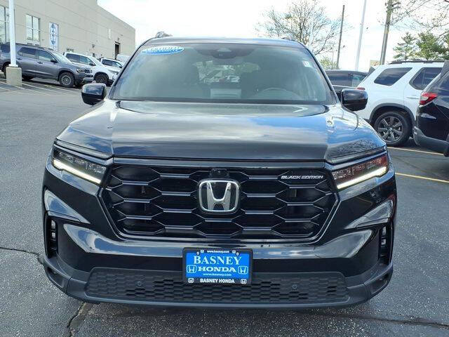 2025 Honda Pilot Black Edition