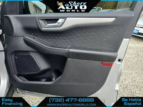 2020 Ford Escape SEL