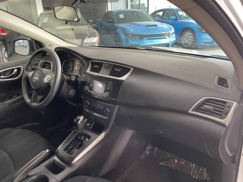 2016 Nissan Sentra SV