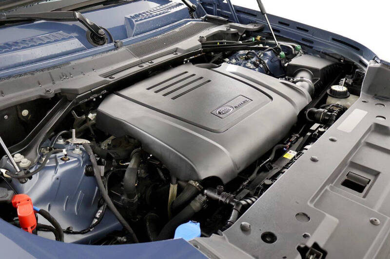 2023 Land Rover Defender 90 S