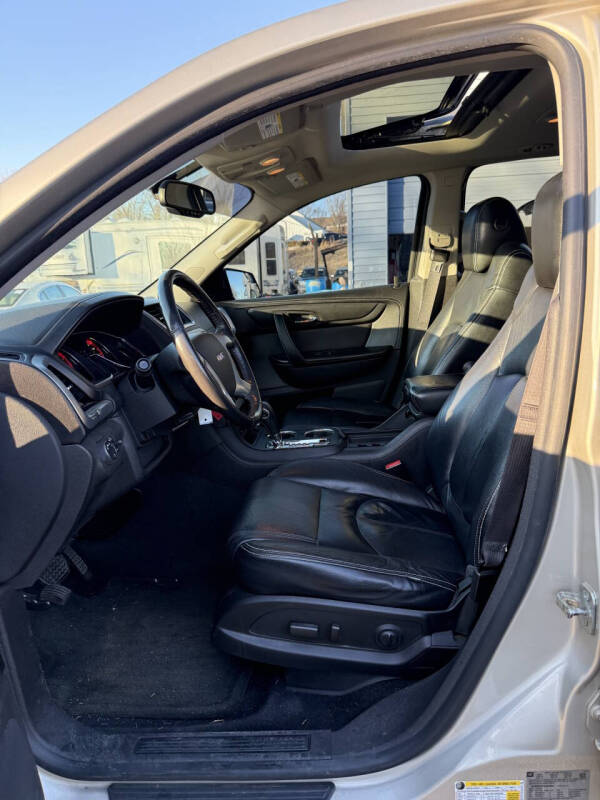 2013 GMC Acadia SLE-2