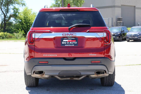 2023 GMC Acadia AT4