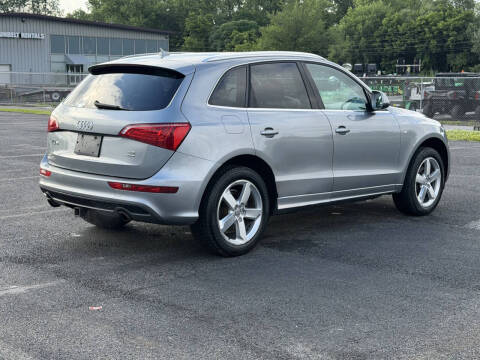 2011 Audi Q5 3.2 quattro Premium Plus