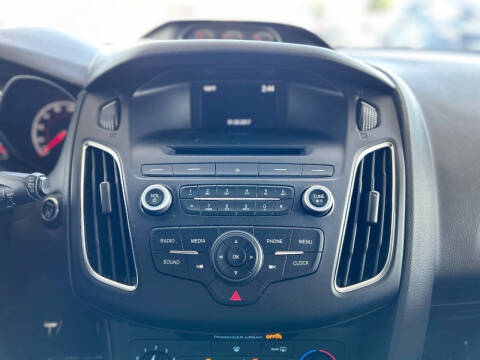 2017 Ford Focus ST