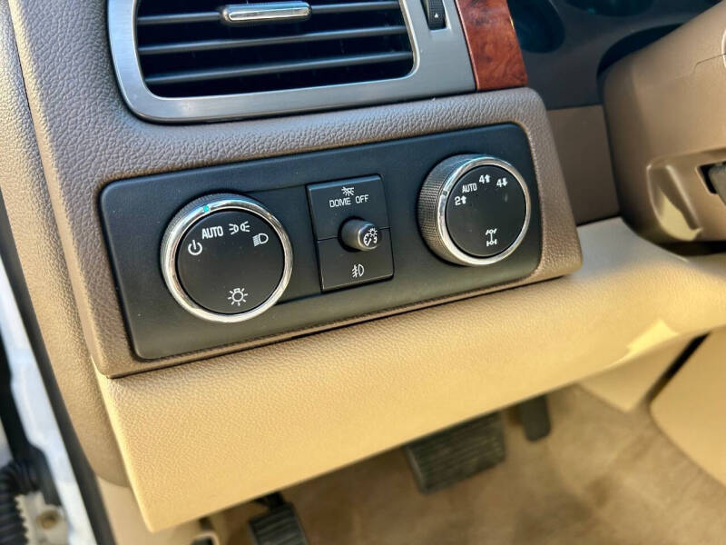 2009 Chevrolet Suburban LTZ