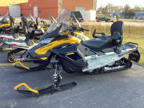 2023 Ski-Doo Grand Touring Sport Rotax®