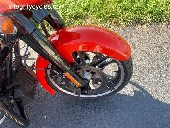 2017 Harley-Davidson Street Glide Special