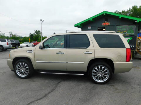 2011 Cadillac Escalade Luxury