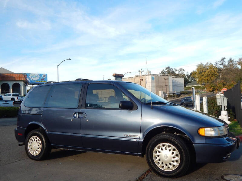 1997 Nissan Quest XE