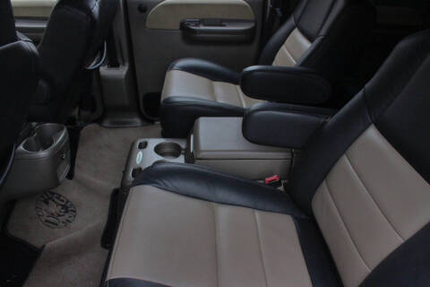 2006 Ford F-650 Super Duty