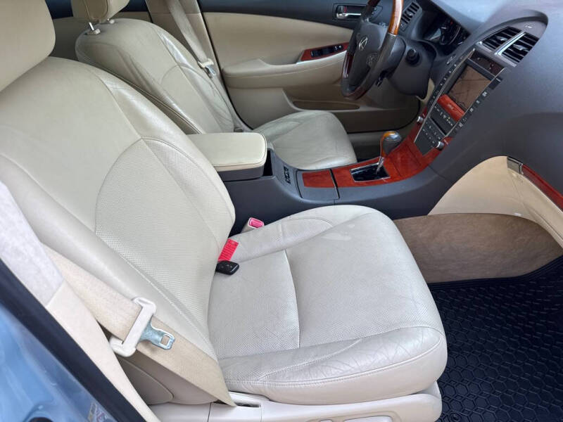 2011 Lexus ES 350