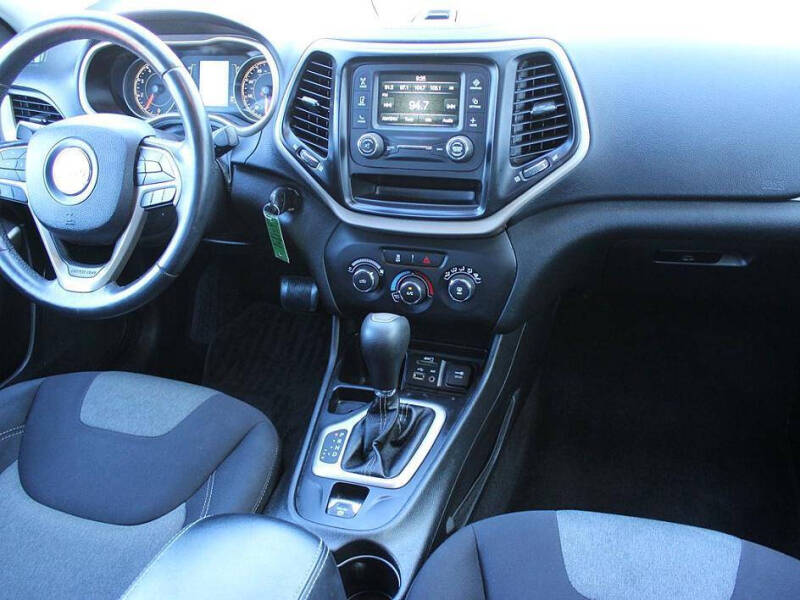 2018 Jeep Cherokee Latitude