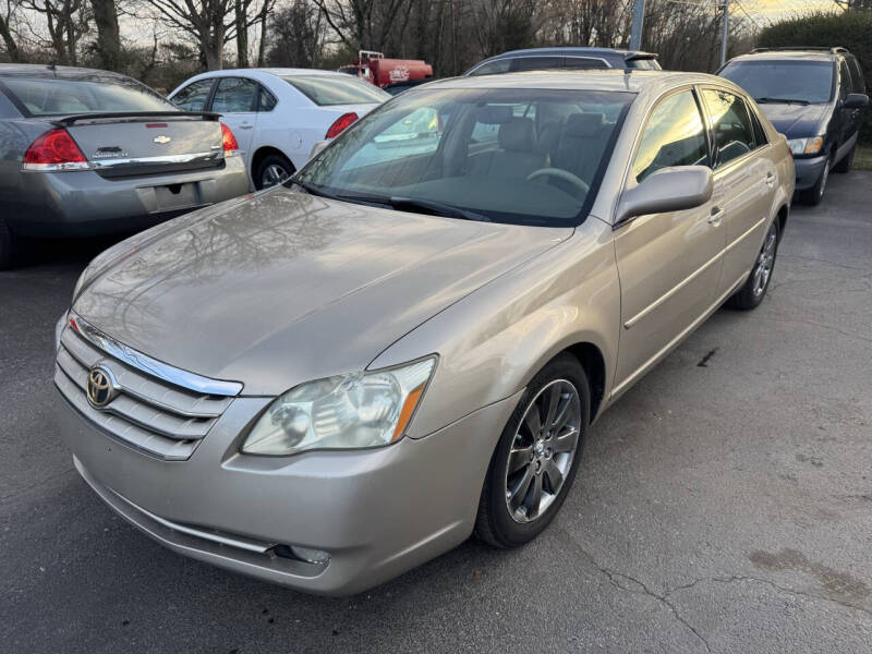 2005 Toyota Avalon Limited's photo