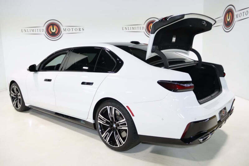 2023 BMW 7 Series 760i xDrive