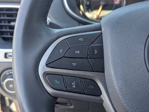 2022 Jeep Cherokee Latitude Lux