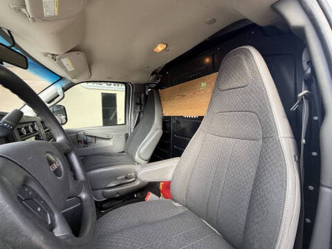 2020 GMC Savana 2500