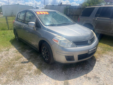 2012 Nissan Versa 1.8 S