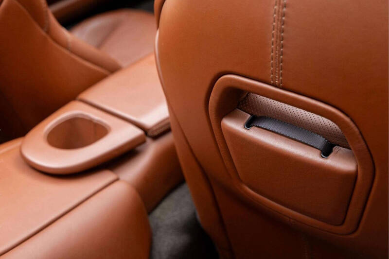 2016 Aston Martin Vanquish Volante