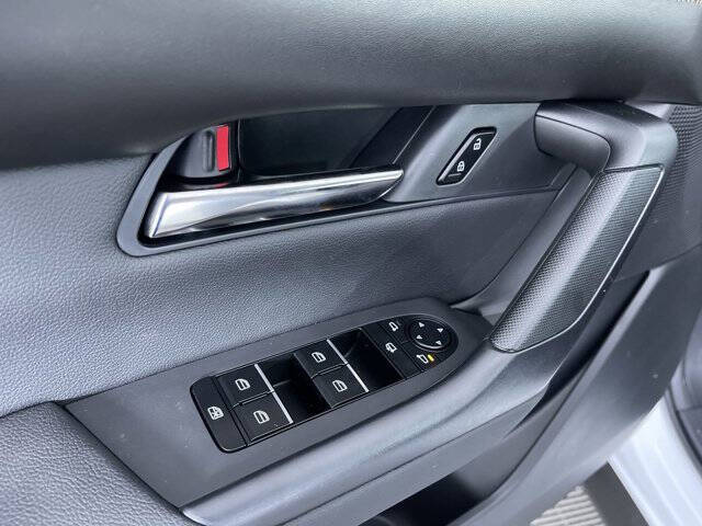 2025 Mazda CX-50 2.5 S Premium Plus