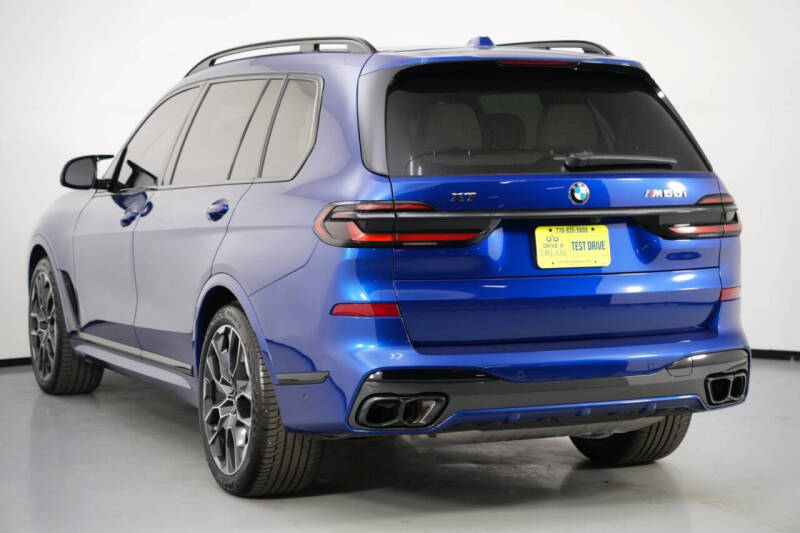 2024 BMW X7 M60i