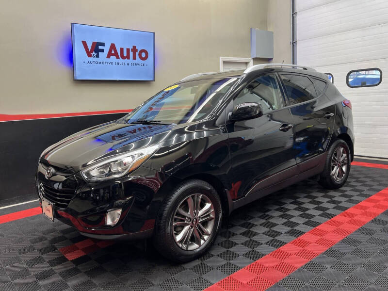 2014 Hyundai Tucson for sale at V & F Auto Sales in Agawam MA