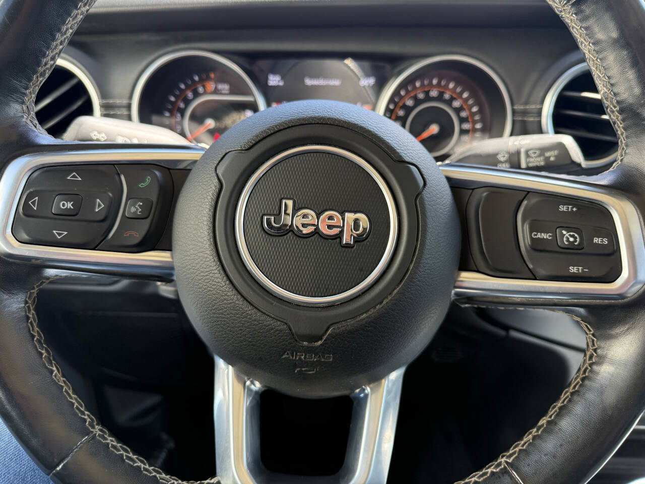2020 Jeep Gladiator Overland photo 21