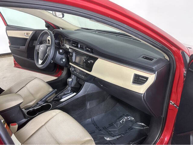 2014 Toyota Corolla LE Plus