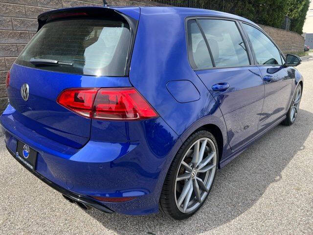 2017 Volkswagen Golf R 4Motion