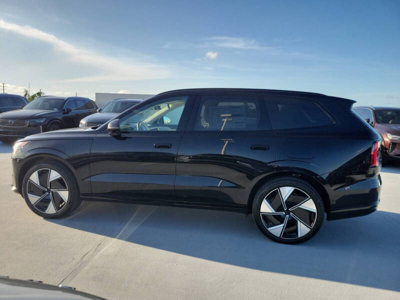 2025 Volvo EX90 Twin Performance Ultra 7P