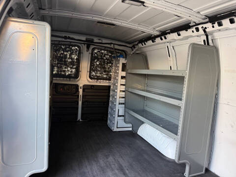 2019 Chevrolet Express 2500