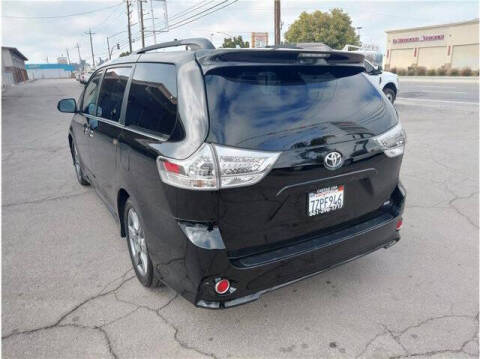 2017 Toyota Sienna