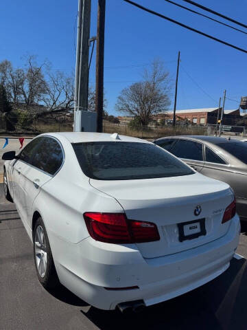 2013 BMW 5 Series 528i