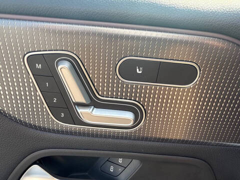 2021 Mercedes-Benz GLB GLB 250 4MATIC