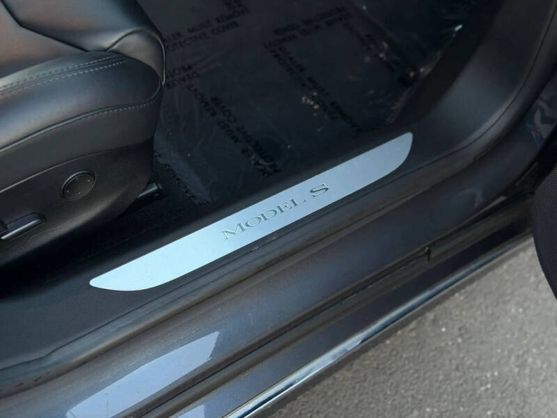 2020 Tesla Model S