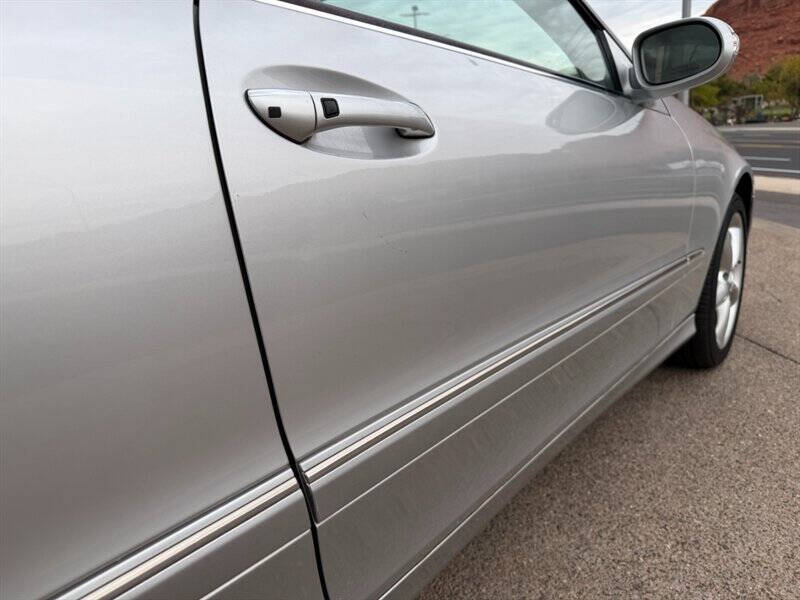 2005 Mercedes-Benz CLK CLK 320