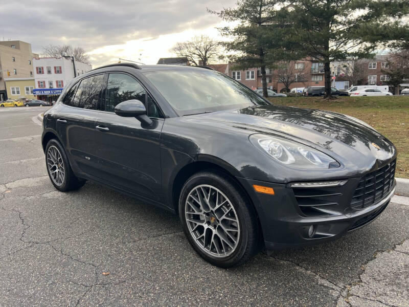 2017 Porsche Macan S
