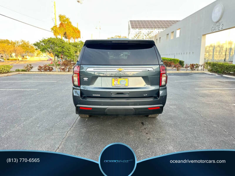 2021 Chevrolet Suburban LT