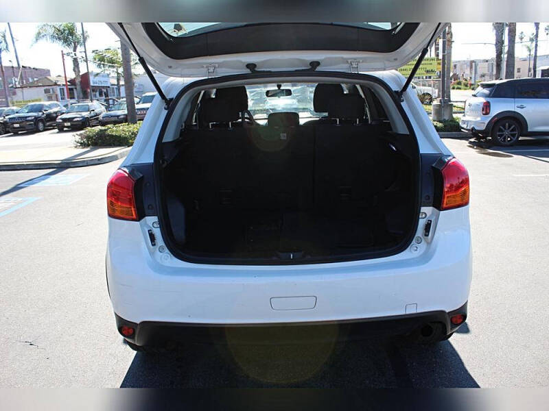 2016 Mitsubishi Outlander Sport 2.4 SE