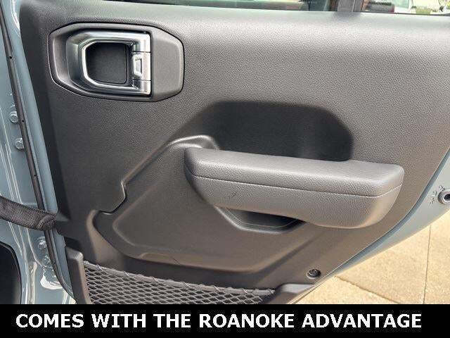 2025 Jeep Gladiator Willys