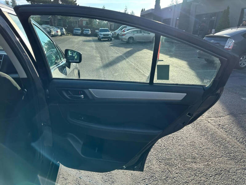 2018 Subaru Legacy 2.5i Premium