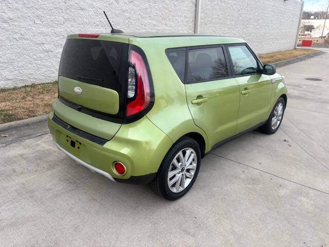 2018 Kia Soul +