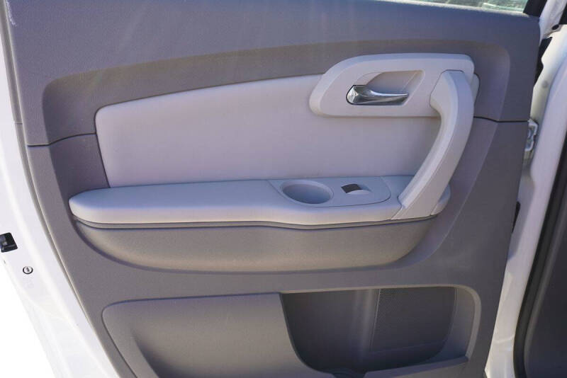 2011 Chevrolet Traverse LT