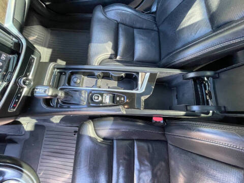 2018 Volvo V90 Cross Country T6