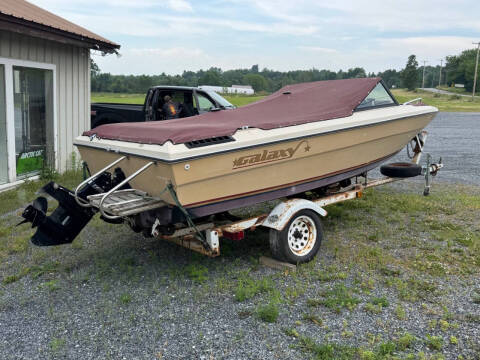 1983 Galaxy 17