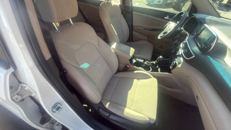 2020 Hyundai Tucson SE